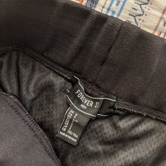 Tropical Floral Print Shorts - Picture 5 of 5